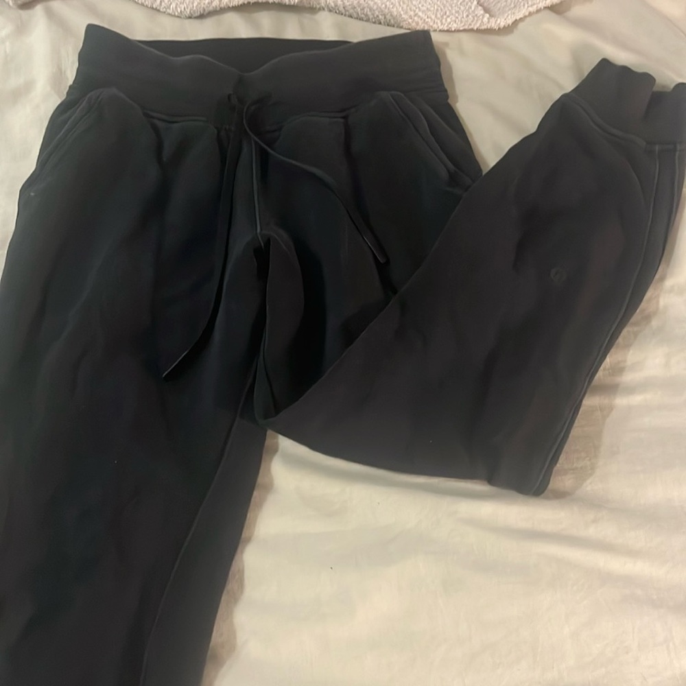 Lululemon scuba sweatpants (full length)